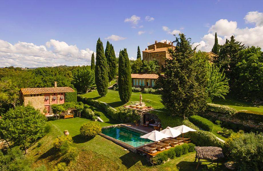 CastelloDiVicarello_exterior_credit_VictorFitz