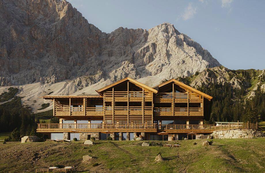 Eriro_Exterior_Credit_AlexMoling