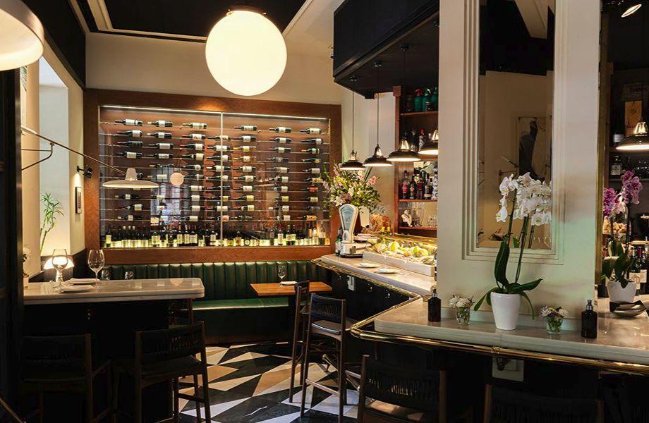 MontBar_interior MontBar_interior