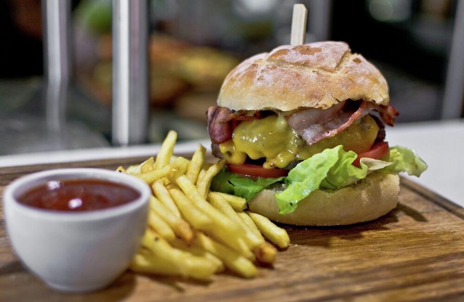 TheStellenboschWineandBarBistro-Windhoek-Namibia-01 TheStellenboschWineandBarBistro-Windhoek-Namibia-01