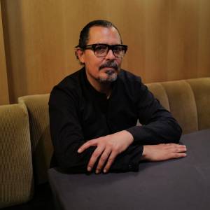 César