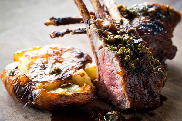 Lamb-Parador-La-Huella-600x400