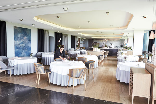 Geranium-ArtofH-dining-room