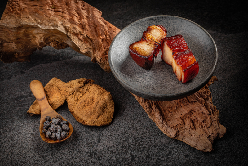 A50BR24-Copy-Chef-Tam-Seasons-food2