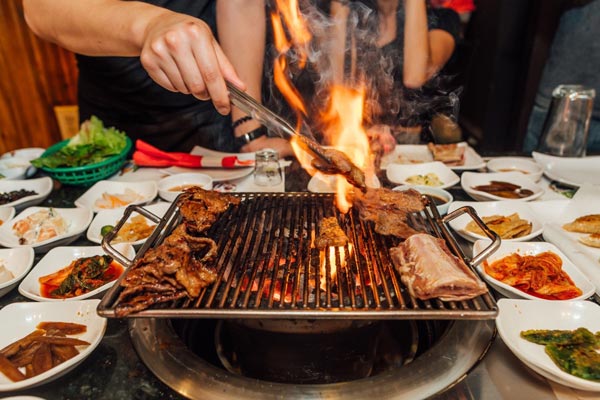 Gogi-Chicago-dishes-600x400-2