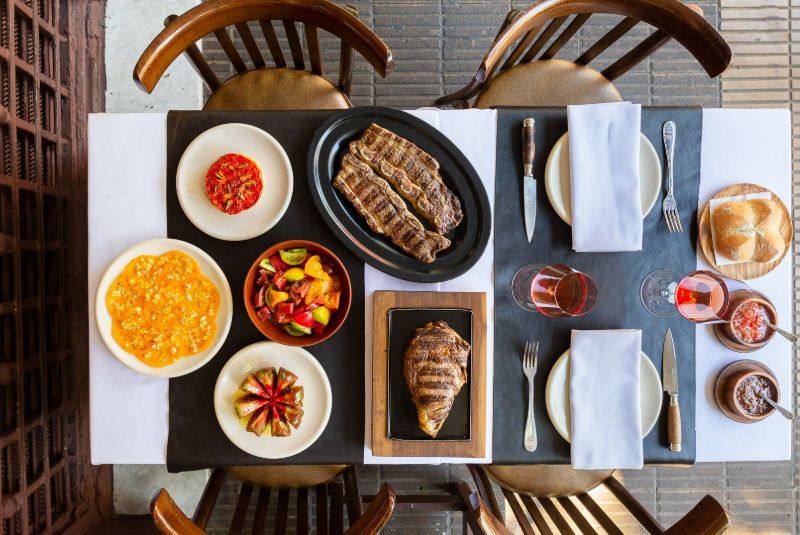 LATAM50BR24-No1-Don-Julio-food