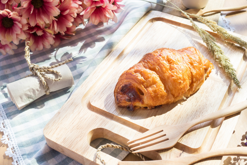 50-Facts-Flanders-SausageBread-10