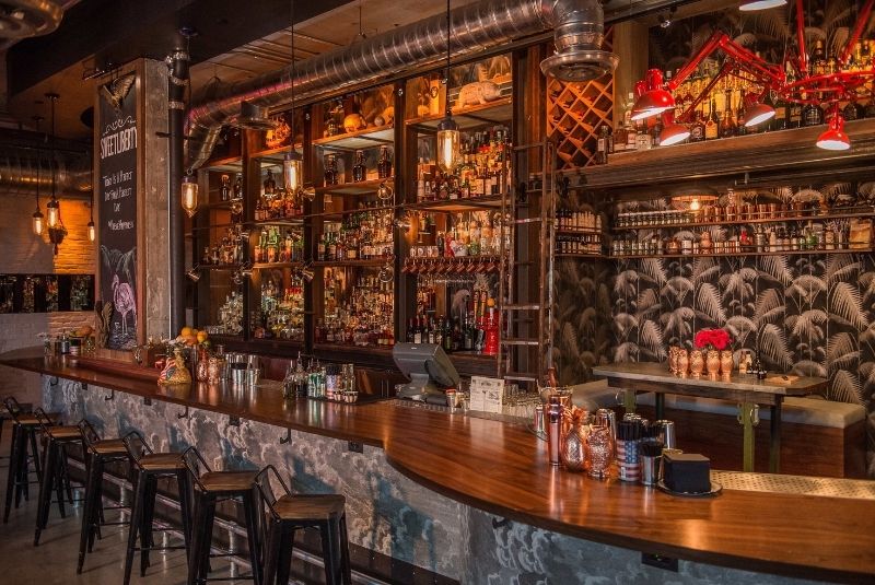 Sweet-Liberty-Bar-Miami-Interior