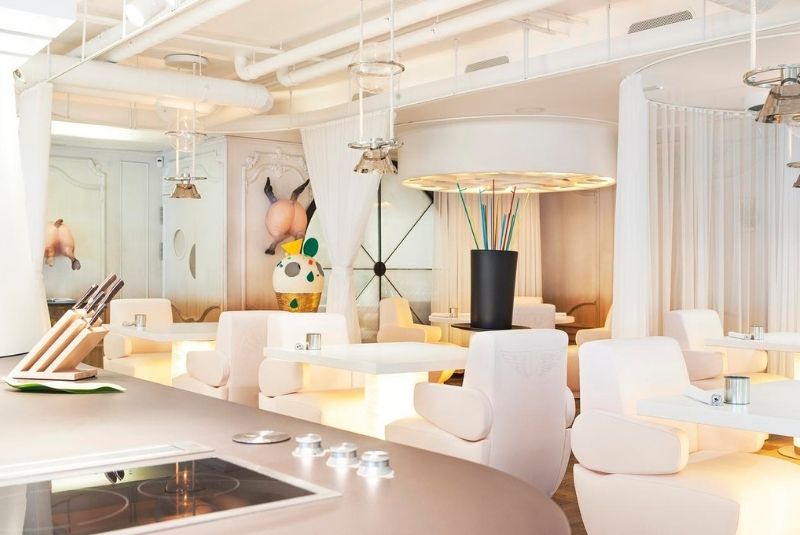 W50BR23-COPY-1-50-List-Diverxo-interior