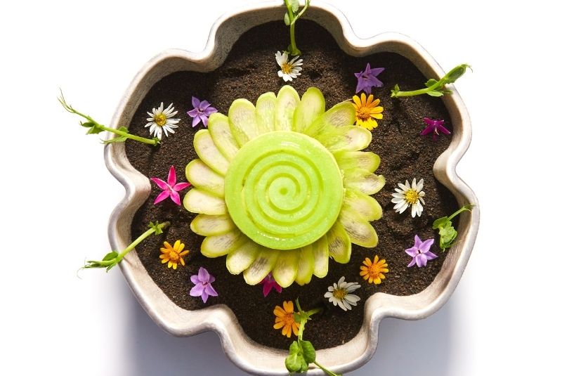 W50BR23-COPY-1-50-List-Gaggan-Anand-dish